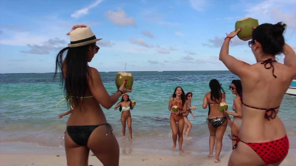 Few Girls At the beach in Punta Cana